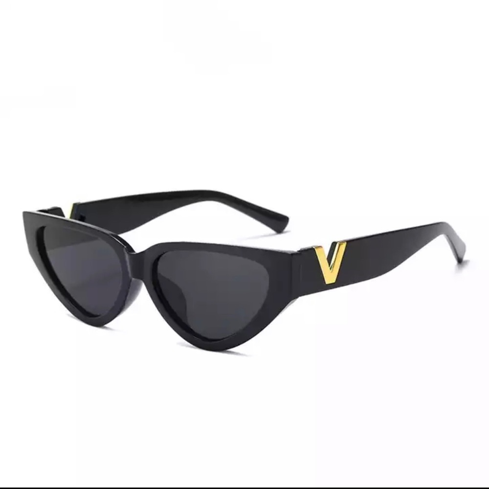 FASHION SUNGLASSES - Picture 4 of 9